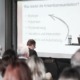 Kerstin Hoffmann hält einen Vortrag zum Thema Krisenkommunikation